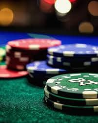 Bàn chơi live casino trực tuyến với dealer thật tại f88be, hình ảnh sắc nét